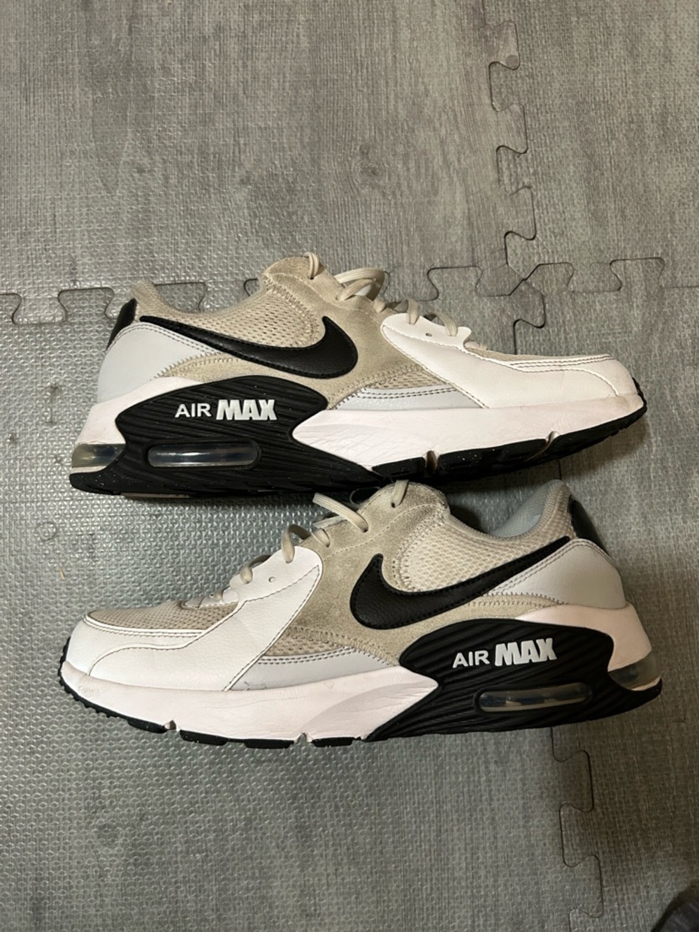 Nike Air Max Excee Men’s Size 12 Athletic shoes. (Read description)
